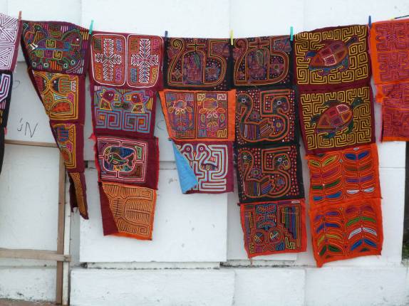 Venda de Molamola no Casco Antiguo, na Cidade do Panamá, a capital do país